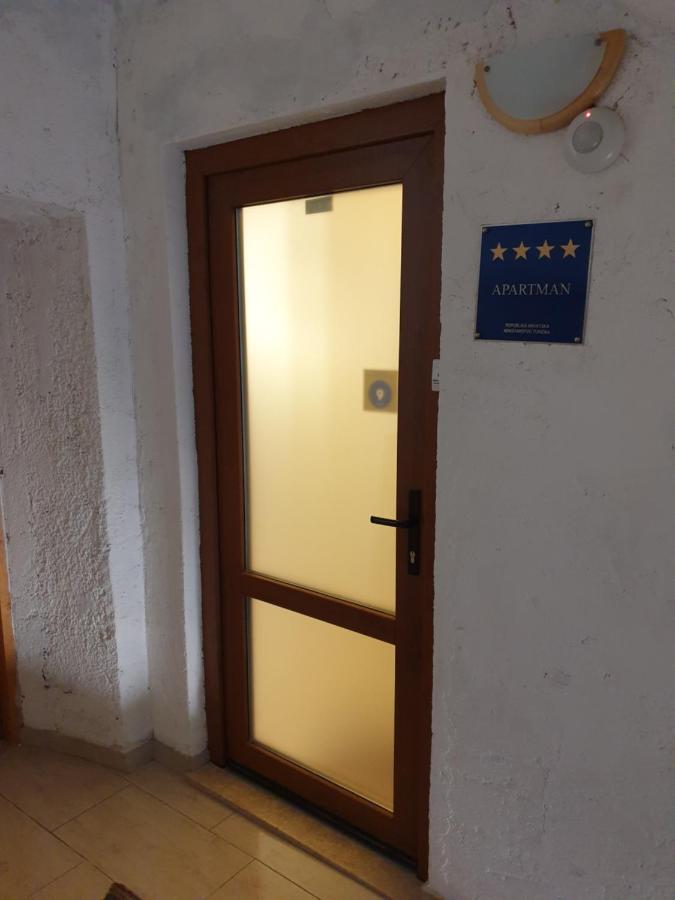 Apartment Old Town 우마그 외부 사진